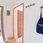 Apartment Cosy Et Lumineux Avec Parking Aux Deux Alpes - Fr-1-811-45