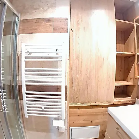 Cosy Et Lumineux Avec Parking Aux Deux Alpes - Fr-1-811-45 Lägenhet Les Deux Alpes